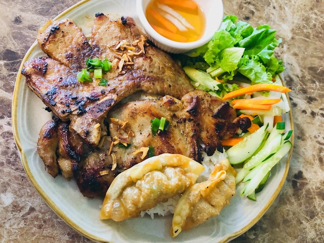 Pho Bistro & Niu Baguette LLC