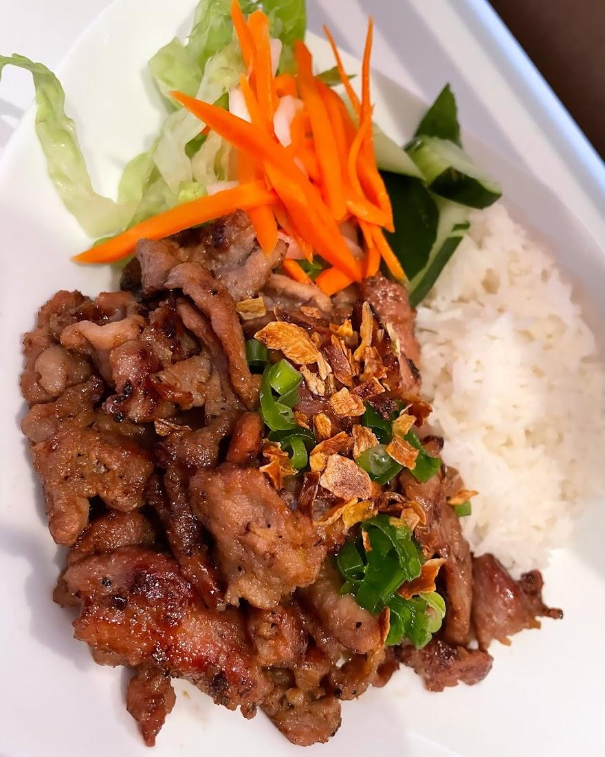 Pho Bistro & Niu Baguette LLC